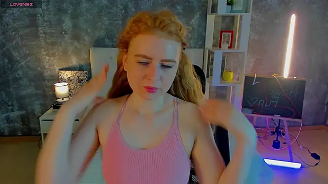 Snapshot of Shiny_Liss chatting on 05-30-26, 01:35 Shiny Liss online show from 05-30-26, 01:35