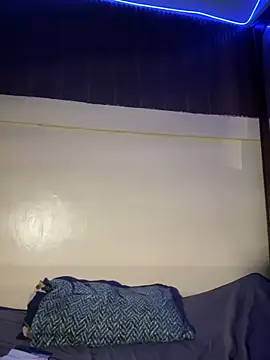 Kiee 19 online show from 04-06-26, 04:46