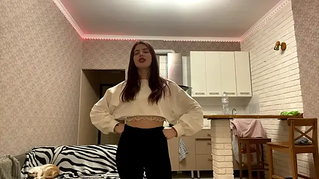 Snapshot of KassieLonzo chatting on 03-26-26, 07:08 KassieLonzo online show from 03-26-26, 07:08