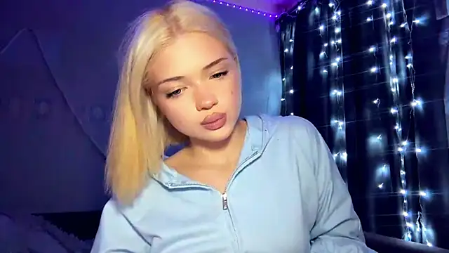 StacyChocopay online show from 03-26-26, 10:37