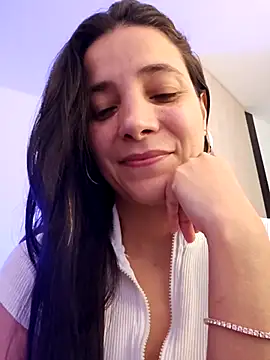 miaeyex online show from 04-22-26, 12:07