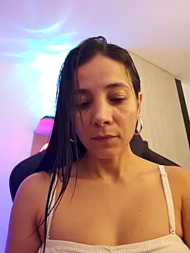 miaeyex online show from 05-08-26, 12:10