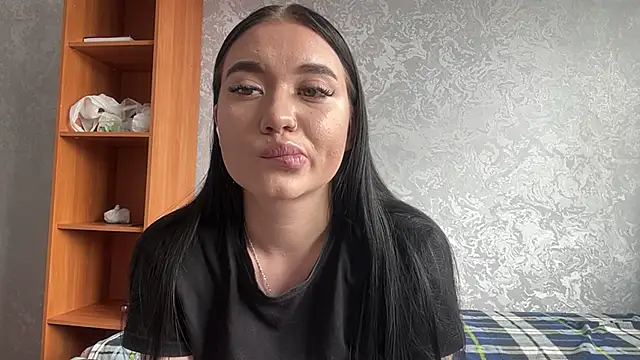 Sofi Funny online show from 04-28-26, 04:17