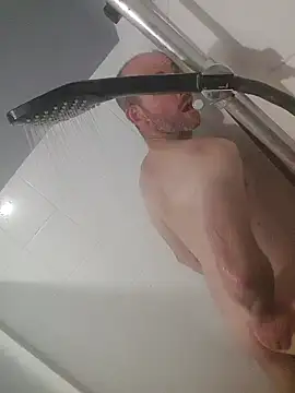 j3rkin4u86 online show from 04-28-26, 10:53