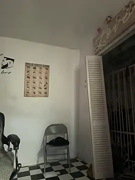 TSROYALE7527 online show from 03-18-26, 11:08