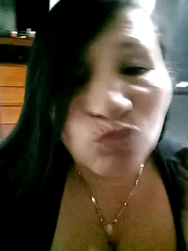 Snapshot of Ladygreeneyes chatting on 04-29-26, 01:43 Ladygreeneyes online show from 04-29-26, 01:43