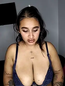 Mia skyy18 online show from 04-09-26, 01:05