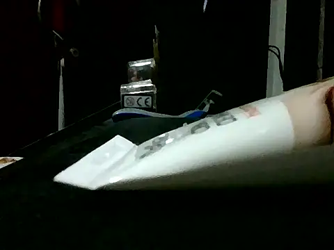 Snapshot of NinfomanoLOGAN chatting on 06-30-26, 04:13 NinfomanoLOGAN online show from 06-30-26, 04:13