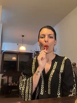 Snapshot of conejita000 chatting on 03-19-26, 02:48 conejita000 online show from 03-19-26, 02:48