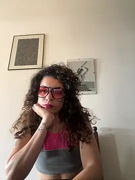 Snapshot of conejita000 chatting on 03-28-26, 04:39 conejita000 online show from 03-28-26, 04:39