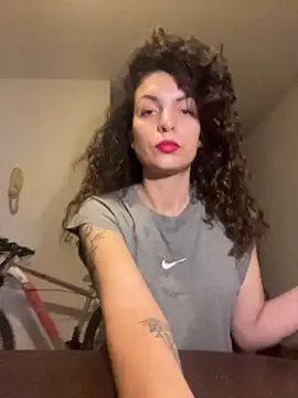 Snapshot of conejita000 chatting on 05-02-26, 12:37 conejita000 online show from 05-02-26, 12:37