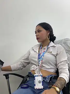 daniela-sexy online show from 04-04-26, 01:30