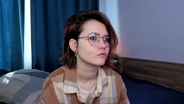 FlaviaAvena online show from 03-24-26, 08:19