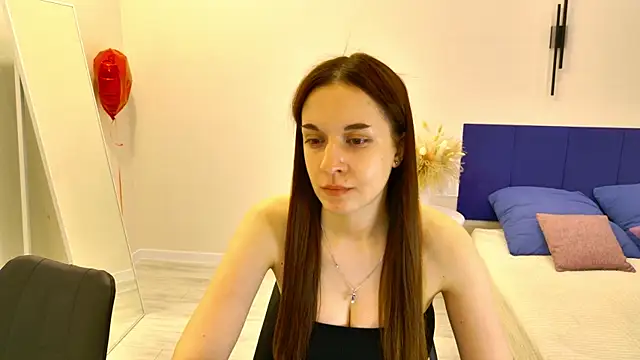 Snapshot of Ola_Queen chatting on 04-07-26, 05:13 Ola Queen online show from 04-07-26, 05:13