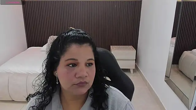 MAYTE1096 online show from 04-17-26, 07:50