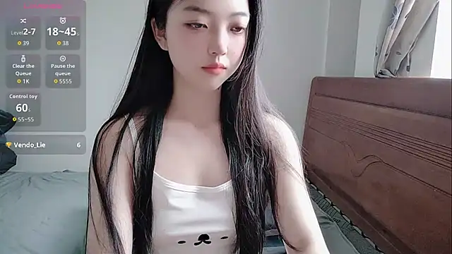 oblakitty  online show from 05-30-26, 12:41