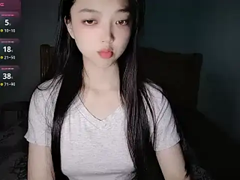 oblakitty  online show from 06-23-26, 01:47