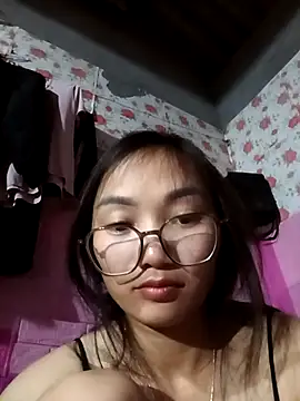 emmasexy2k online show from 04-03-26, 02:04