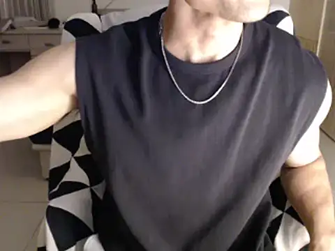 Snapshot of Kent6828 chatting on 05-14-26, 01:51 Kent6828 online show from 05-14-26, 01:51