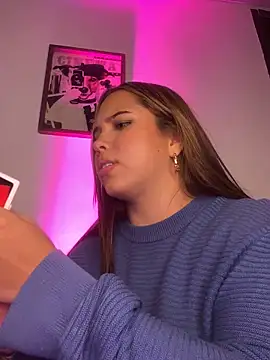 lunacandy 0 online show from 05-17-26, 12:52