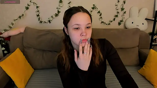 Lori Bllossom online show from 03-20-26, 09:14