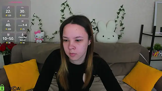 Lori Bllossom online show from 04-29-26, 01:10