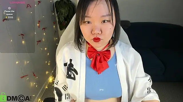 Tokyodreamss online show from 04-24-26, 09:12