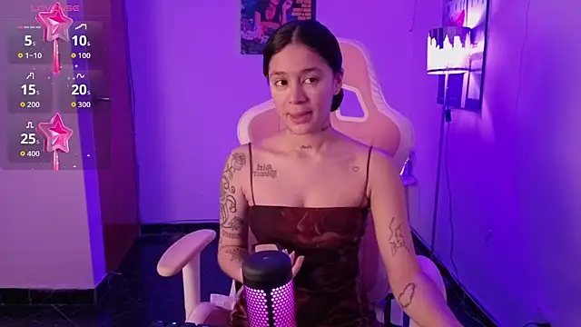 Oliviasims online show from 04-05-26, 09:34