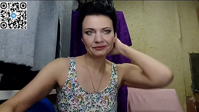 HotMamaQueen234 online show from 03-21-26, 09:18