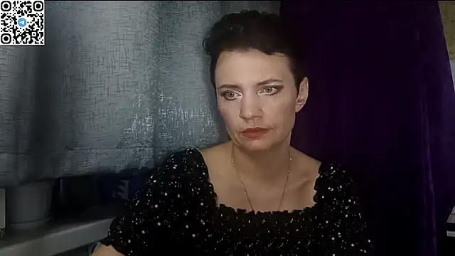 Snapshot of HotMamaQueen234 chatting on 05-16-26, 08:18 HotMamaQueen234 online show from 05-16-26, 08:18