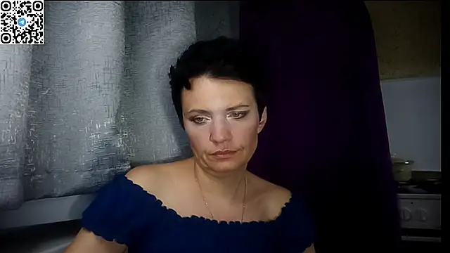 HotMamaQueen234 online show from 06-21-26, 10:01