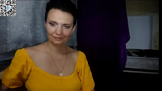 HotMamaQueen234 online show from 06-29-26, 12:39
