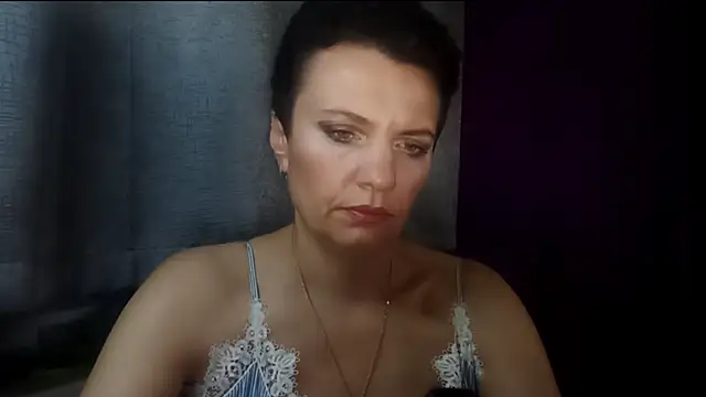 HotMamaQueen234 online show from 07-28-26, 09:25