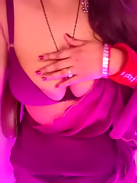 Miss roohi online show from 03-25-26, 08:42