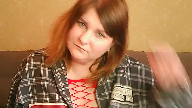 Snapshot of Minisstra chatting on 04-09-26, 01:16 Minisstra online show from 04-09-26, 01:16