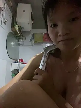 Snapshot of Mi-nhon chatting on 03-20-26, 03:28 Mi-nhon online show from 03-20-26, 03:28