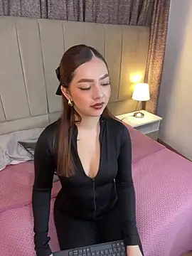 alana gv online show from 04-30-26, 12:33