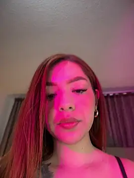 Snapshot of alana_gv chatting on 07-27-26, 12:56 alana gv online show from 07-27-26, 12:56