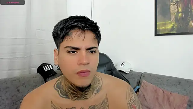 sweetlatinoboy online show from 07-19-26, 09:57