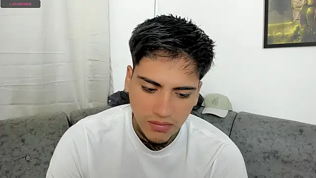 sweetlatinoboy online show from 08-03-26, 09:48