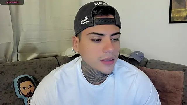 sweetlatinoboy online show from 08-06-26, 10:06