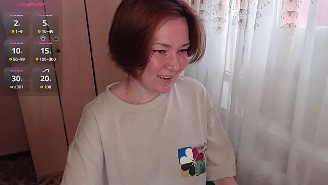 Julia Vagrik online show from 05-08-26, 11:15