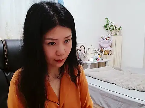 LILI956 online show from 04-06-26, 03:57