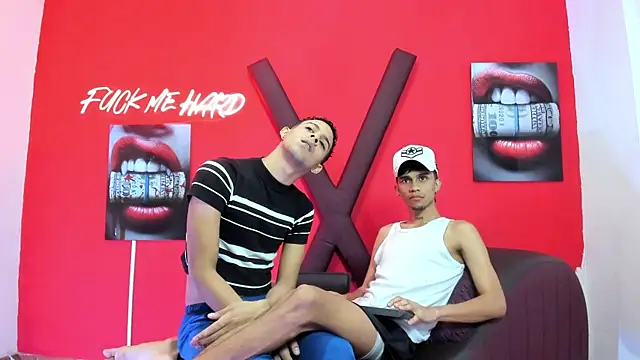 SEXY BIG COCK online show from 04-15-26, 01:29