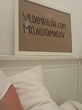 Lillamatilda online show from 04-17-26, 11:08