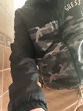 Papasote2345 online show from 03-21-26, 01:37