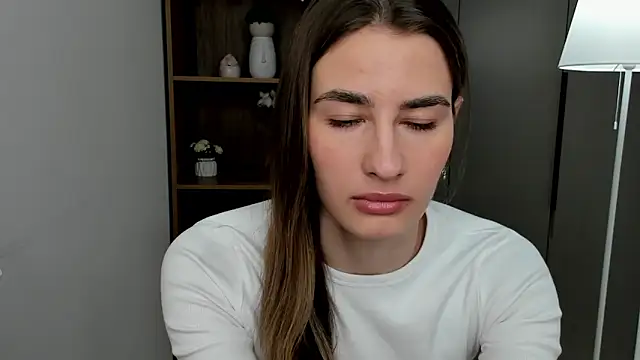 CarrieAndzulis online show from 03-21-26, 03:00