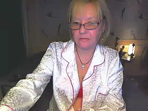 Anessa7321 online show from 04-16-26, 06:09