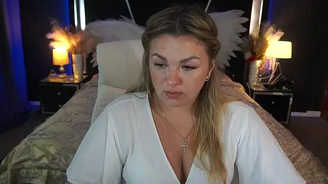 AlissyaGrayy online show from 08-09-26, 07:08