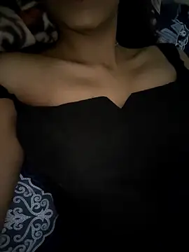 Snapshot of myra77 chatting on 05-06-26, 08:52 myra77 online show from 05-06-26, 08:52
